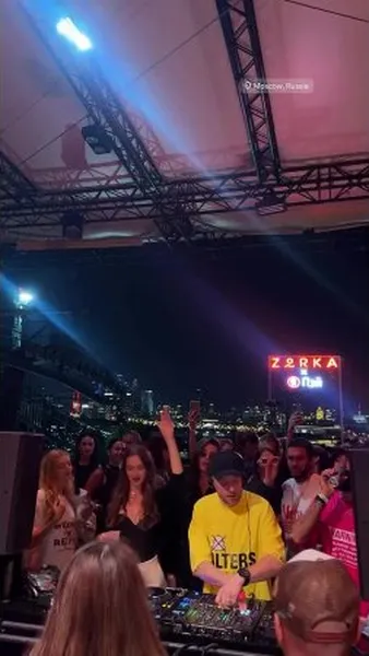 Нажми и смотри Нажми и смотри
