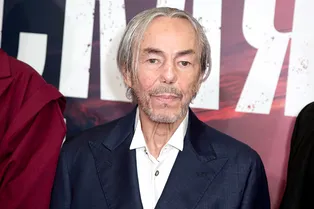 В окружении женщин, звезд и бандитов: какой была жизнь Умара Джабраилова