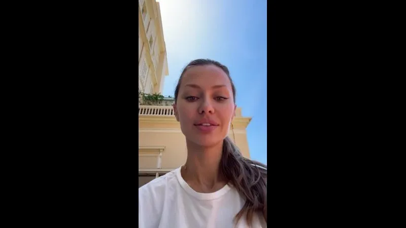 Нажми и смотри