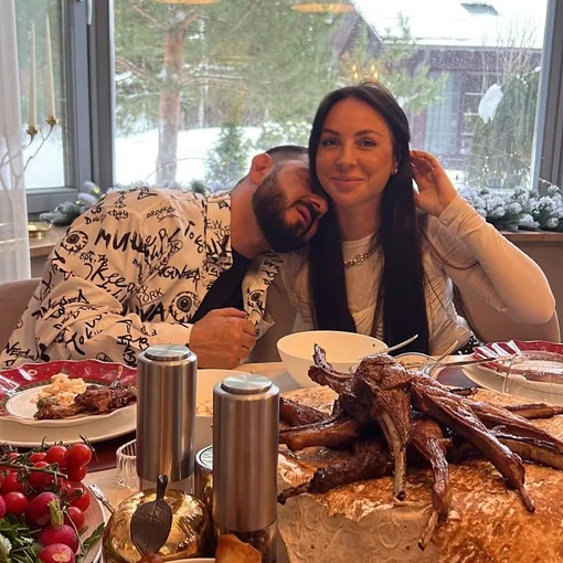 Михаил Галустян с бывшей женой Викторией