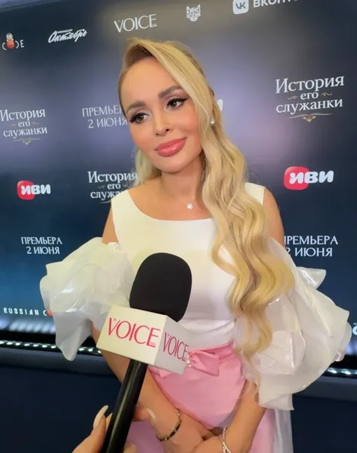 Анна Калашникова поддержала Елену Товстик Анна Калашникова поддержала Елену Товстик