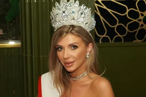 «Я оказалась одна»: 31-летняя россиянка Анастасия Белик выиграла конкурс «Миссис Европа-2025» «Я оказалась одна»: 31-летняя россиянка Анастасия Белик выиграла конкурс «Миссис Европа-2025»