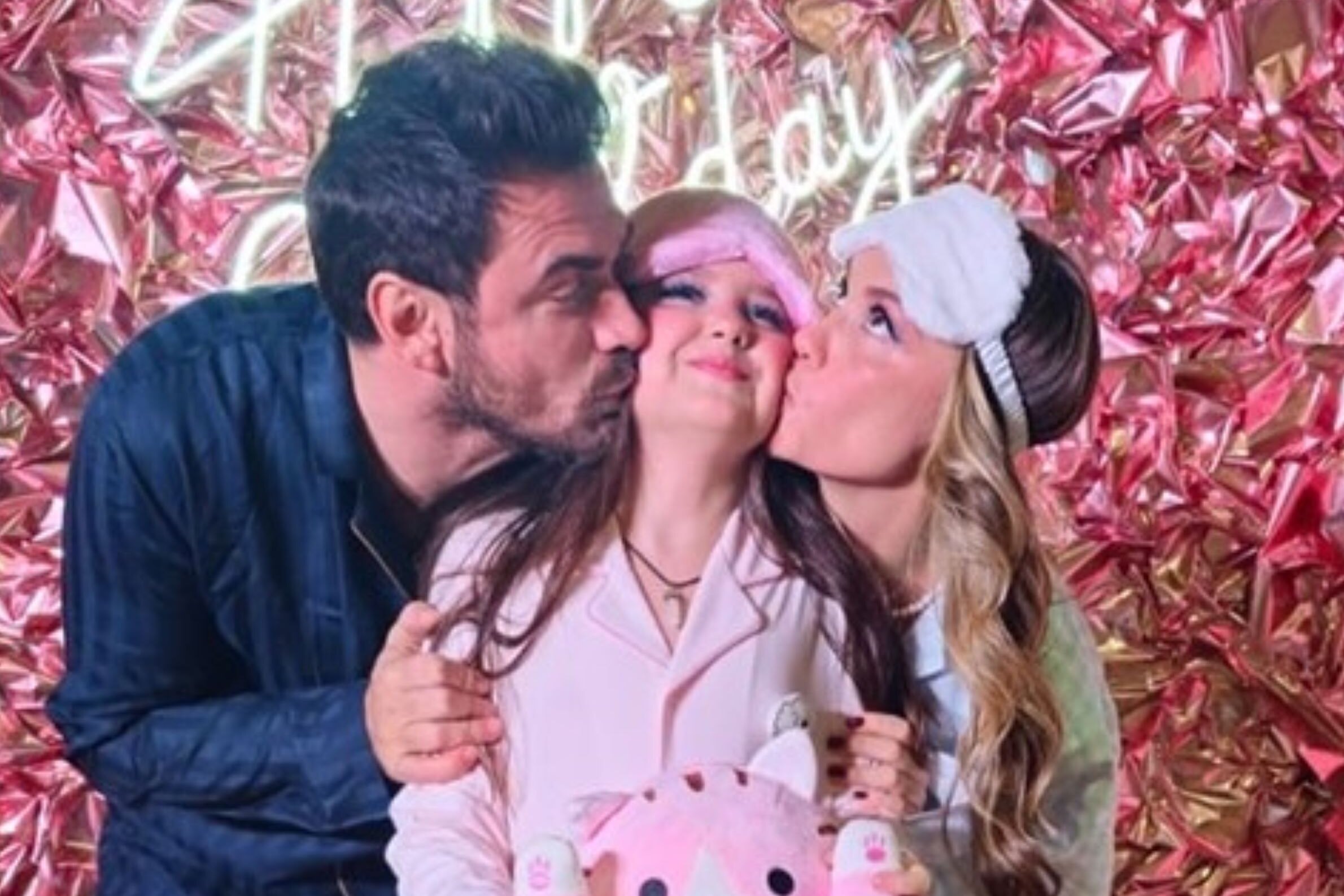 Агата Муцениеце отметила 9-летие дочери на пижама-пати с женихом