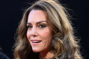 Голливудские локоны, серьги-люстры и розовое платье: Кейт Миддлтон стала главной звездой премии BAFTA-2026 Голливудские локоны, серьги-люстры и розовое платье: Кейт Миддлтон стала главной звездой премии BAFTA-2026