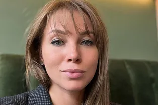 «Я выходила замуж за ведущего программы "Кто хочет стать миллионером?"»: Полина Диброва призналась, что ей больно