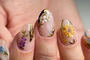 Модный маникюр на март 2023 года: 29 весенних идей Модный маникюр на март 2023 года: 29 весенних идей