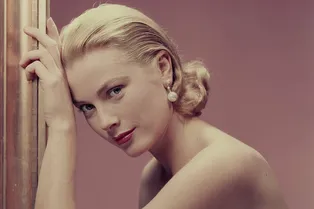 Такие носят в Монако: ищем идеальные лоферы, как у Грейс Келли