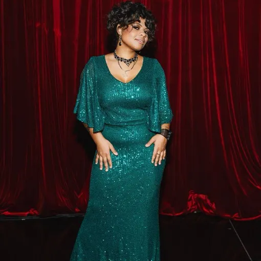 Роксана Коллинз в финале шоу