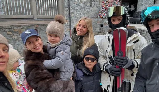 Семья Манасир была ограблена в Куршавеле