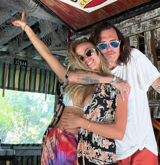 Юлия Власова и Джонни Депп