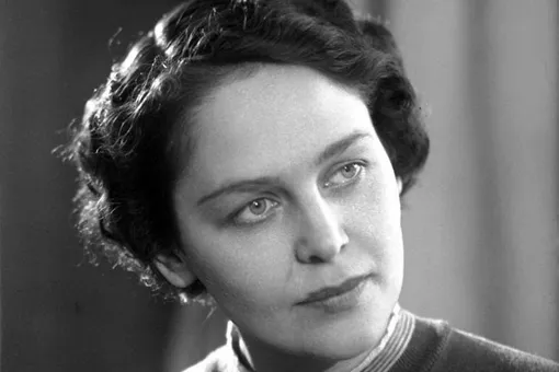 Умерла актриса сериалов «Улицы разбитых фонарей» и «Идиот» Галина Карелина Умерла актриса сериалов «Улицы разбитых фонарей» и «Идиот» Галина Карелина