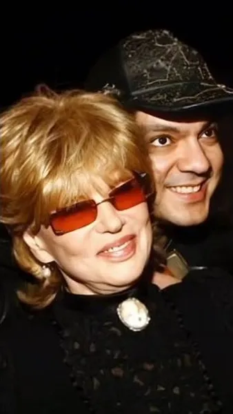 Нажми и смотри