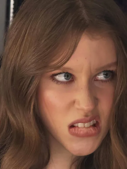 Анна Пересильд потроллила хейтеров