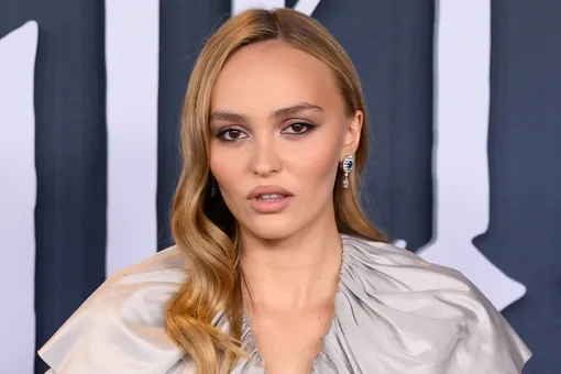 «Брат решил, что я крутая»: Лили-Роуз Депп рассказала, как фильм «Носферату» помог ей в личной жизни «Брат решил, что я крутая»: Лили-Роуз Депп рассказала, как фильм «Носферату» помог ей в личной жизни