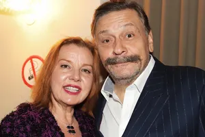 «Мой муж победил болезнь и хочет вернуться в Москву»: жена Дмитрия Назарова написала покаянное письмо «Мой муж победил болезнь и хочет вернуться в Москву»: жена Дмитрия Назарова написала покаянное письмо