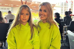 «Дочь сопротивлялась»: Виктория Боня заплатила Анджелине 100 евро за прическу «Дочь сопротивлялась»: Виктория Боня заплатила Анджелине 100 евро за прическу