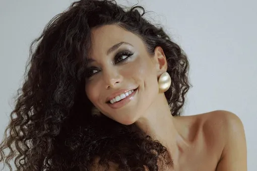 «Мои любимые мужчины»: Зепюр Брутян показала Павла Прилучного с сыном на курорте «Мои любимые мужчины»: Зепюр Брутян показала Павла Прилучного с сыном на курорте