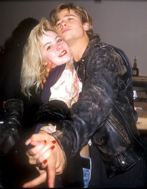 Кристина Эпплгейт и Брэд Питт в 80-е