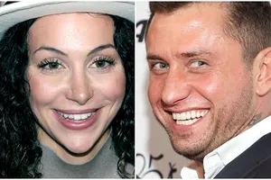 Зепюр Брутян появилась на закрытии ММКФ в откровенном платье с длинным шлейфом, который расправил Павел Прилучный