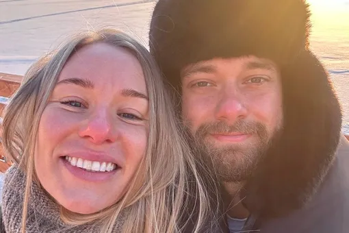 «Судорожно скрывать не в моем стиле»: Женя Искандарова раскрыла историю знакомства с новым возлюбленным «Судорожно скрывать не в моем стиле»: Женя Искандарова раскрыла историю знакомства с новым возлюбленным