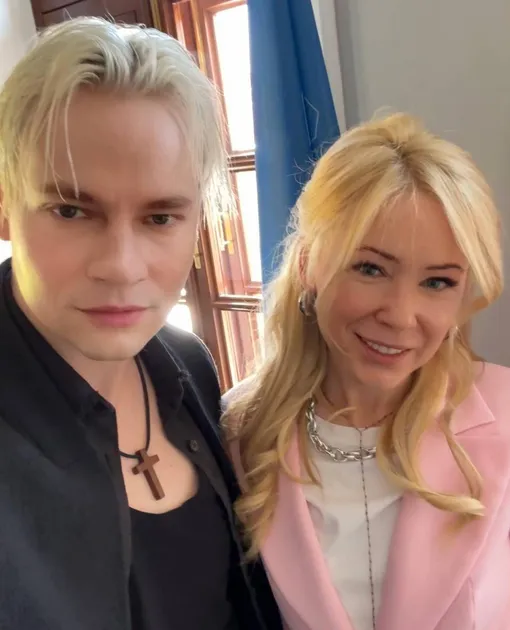Ярослав Дронов и Екатерина Мизулина объявили, что они пара Ярослав Дронов и Екатерина Мизулина объявили, что они пара