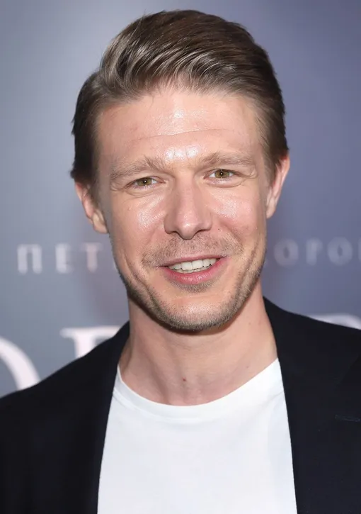 Никита Ефремов снял для отца квартиру Никита Ефремов снял для отца квартиру