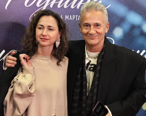 Супруги Анастасия Чернова и Олег Меньшиков Супруги Анастасия Чернова и Олег Меньшиков