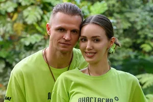 «Обнять хочу тебя, родная»: Дмитрий Тарасов после скандала оценил откровенные фото Анастасии Костенко «Обнять хочу тебя, родная»: Дмитрий Тарасов после скандала оценил откровенные фото Анастасии Костенко