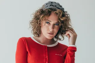 «Побаловала кожу»: получившая условный срок Аглая Тарасова привела в порядок лицо