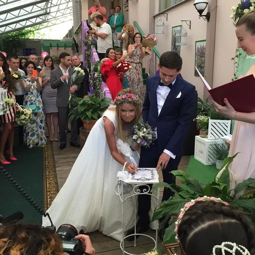 Дана Борисова вышла замуж!