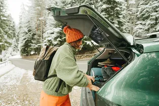 Что должно быть в багажнике зимой: я за рулем 7 лет, и вот мой список с объяснениями