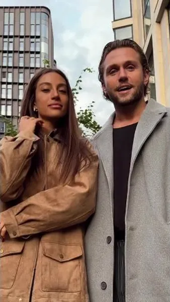 Нажми и смотри