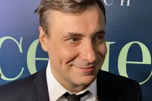«Я ее допрашиваю»: Евгений Цыганов дал редкий комментарий о 17-летней дочери от Ирины Леоновой «Я ее допрашиваю»: Евгений Цыганов дал редкий комментарий о 17-летней дочери от Ирины Леоновой