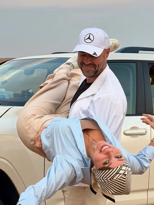 Полина Диброва и Роман Товстик на отдыхе Полина Диброва и Роман Товстик на отдыхе