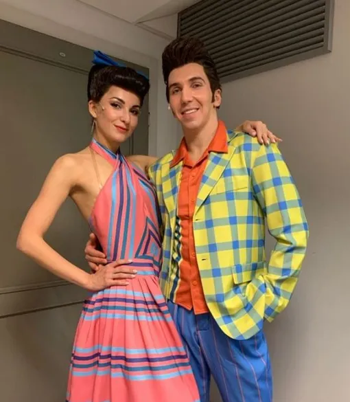 Прическа с начесом – узнаваемая деталь