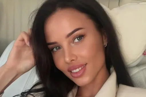 «Я не хотела это показывать»: Анастасия Решетова впервые за долгое время опубликовала фото в бикини на курорте «Я не хотела это показывать»: Анастасия Решетова впервые за долгое время опубликовала фото в бикини на курорте