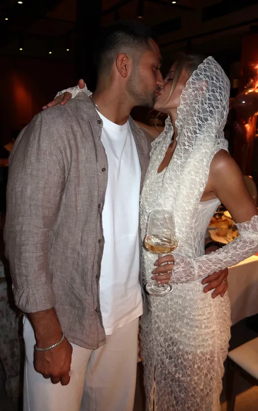 Алена Краснова с возлюбленным