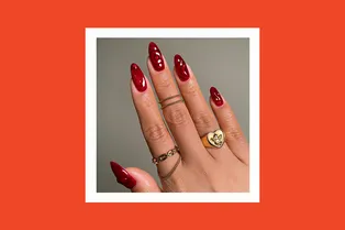 Бургунди, роза и королевский алый: 11 самых стильных дизайнов маникюра в красном цвете