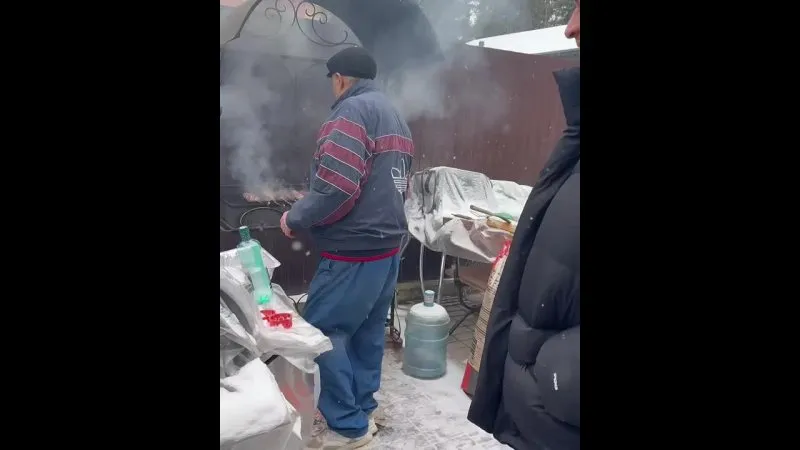 Нажми и смотри