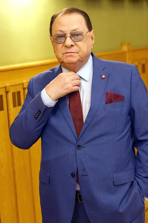 Марк Варшавер перенес операцию Марк Варшавер перенес операцию