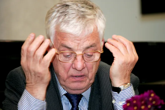 Раймонд Паулс Раймонд Паулс