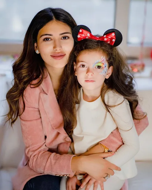 Мария Чигиринская с дочерью Мария Чигиринская с дочерью