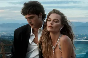 Нескромные снимки: полуголая Марго Робби позировала на кухне вместе с Джейкобом Элорди Нескромные снимки: полуголая Марго Робби позировала на кухне вместе с Джейкобом Элорди