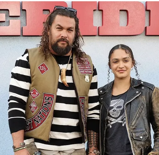 Джейсон Момоа с дочерью от Лизы Боне на премьере