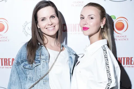 Яна Лапутина, Софи Елисеева и Илана Юрьева на beauty-завтраке в Mentano Cafe Яна Лапутина, Софи Елисеева и Илана Юрьева на beauty-завтраке в Mentano Cafe