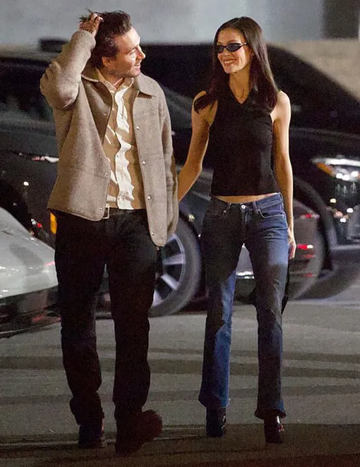 Бруклин Бекхэм и Никола Пельтц в Калифорнии Бруклин Бекхэм и Никола Пельтц в Калифорнии