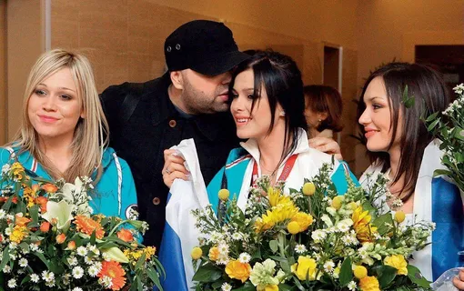 Макс Фадеев с первым составом Serebro