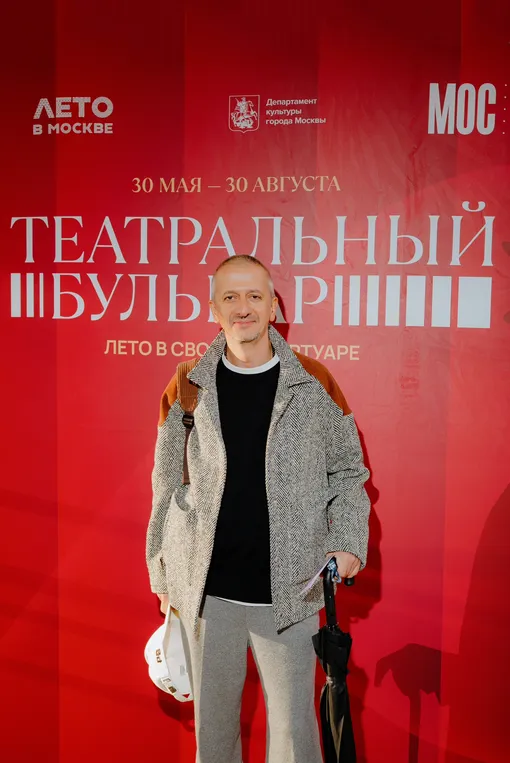 Константин Богомолов Константин Богомолов