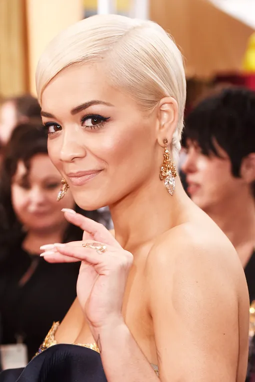 оттенок платиновый блонд фото