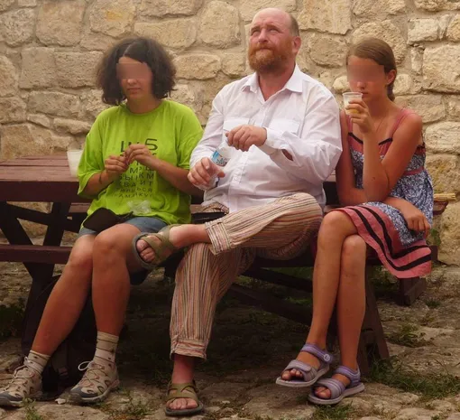 Виктора Елизарова признали виновным в домогательствах к несовершеннолетним